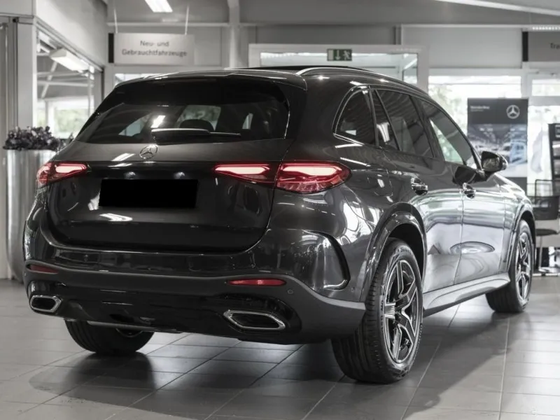 Mercedes-Benz GLC 220 d 4Matic =AMG= Night Package/Panorama Гаранция Image 2